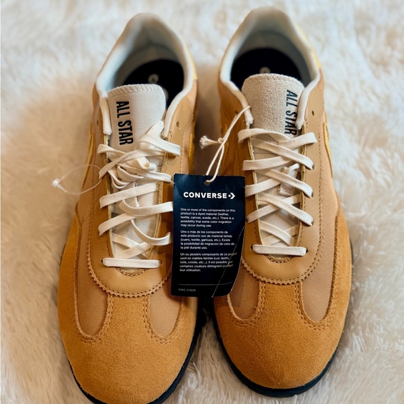 Converse Run Star Trainer sneakers in the "Retro Sport - Sandy Shore" colorway - Picture 3 of 11